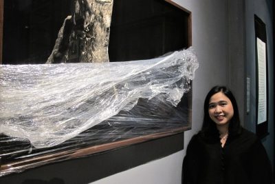 Nghệ sĩ Ly Hoàng Ly cùng triển lãm “Người mơ: Nơi chốn khác, phiến trắng, im lặng hùng trắng” tại Manzi (Hà Nội)