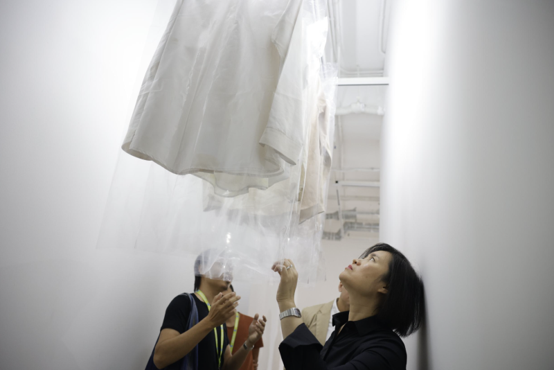 Interview of Bill Nguyen with CIMAM – <em><noscript><img width=